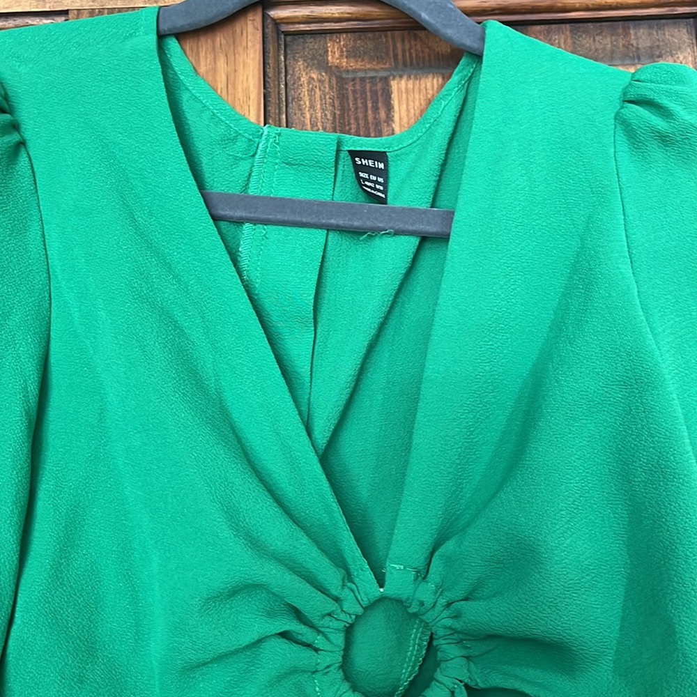 Green long sleeve dress - Picture 3 of 4